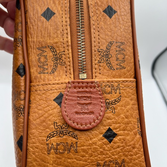 🔥MCM authentic like new travel/ toiletry bag visetos cognac.. super clean🔥 - Picture 12 of 13